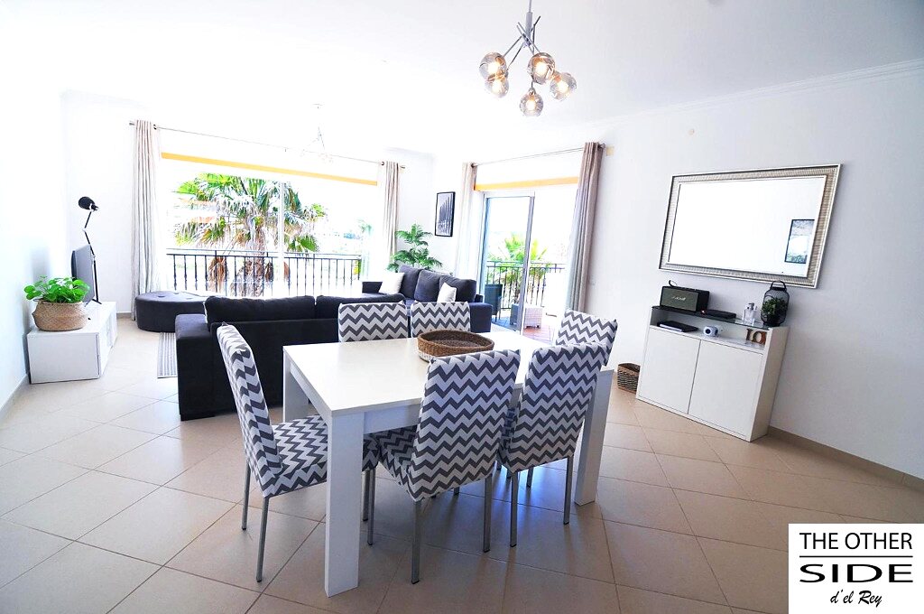 Dining area and balcony